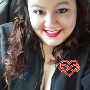 Meet your Posher, Whitney